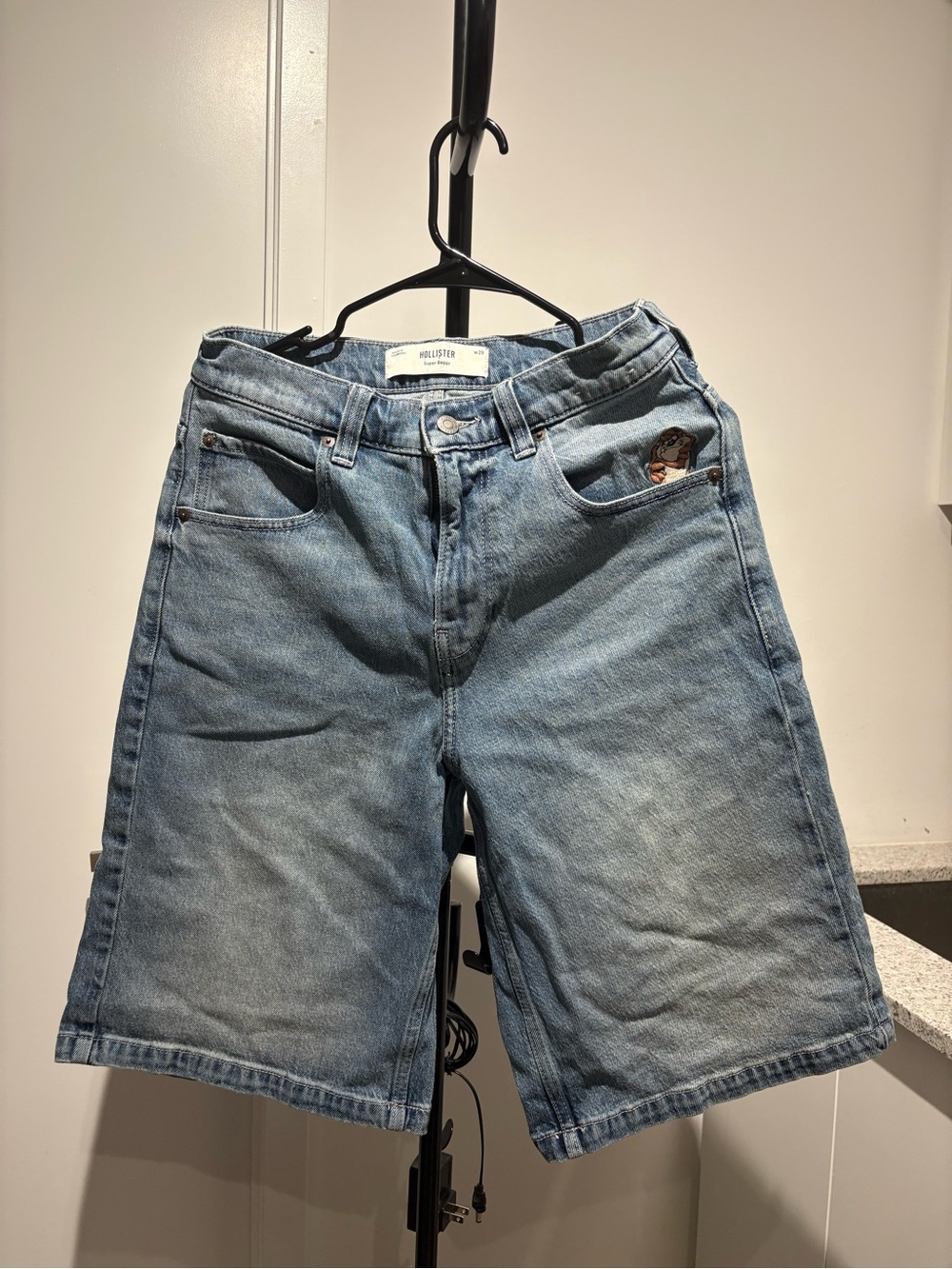 Hollister Men's Light Wash Denim Jean Shorts